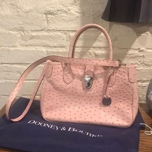 Pink Dooney & Bourke top handle bag.